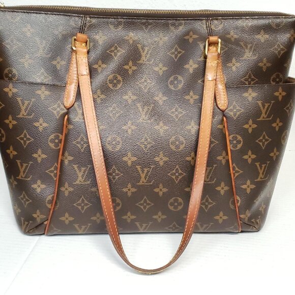 Louis Vuitton Totally MM Monogram Shoulder Bag Lux394-100925 - Picture 4 of 16
